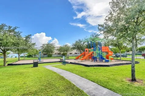 2316 SE 23rd Terrace Homestead FL 33035