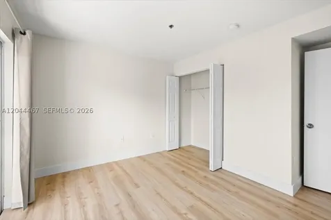 437 SW 7th Street Miami FL 33130