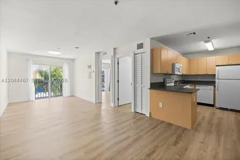 437 SW 7th Street Miami FL 33130