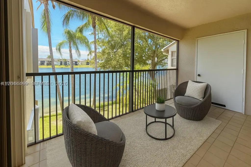 1044 S Independence Drive Homestead FL 33034
