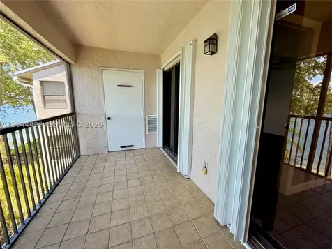 1044 S Independence Drive Homestead FL 33034