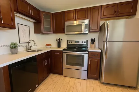 1044 S Independence Drive Homestead FL 33034