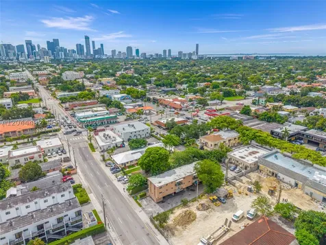 1731 SW 8th Street Miami FL 33135