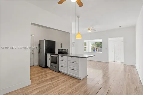 370 NE 55th Street Miami FL 33137