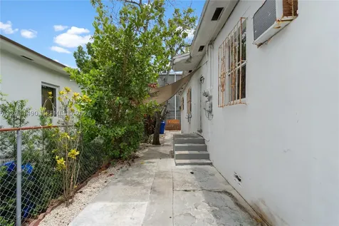 370 NE 55th Street Miami FL 33137