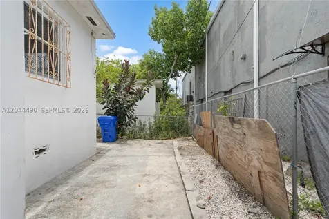 370 NE 55th Street Miami FL 33137