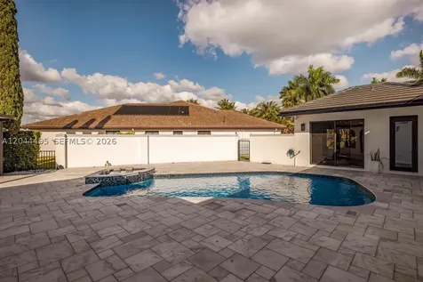 3910 SW 186th Terrace Miramar FL 33029