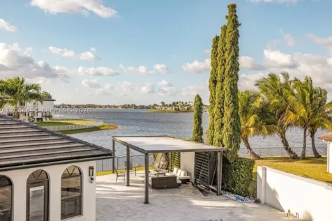 3910 SW 186th Terrace Miramar FL 33029
