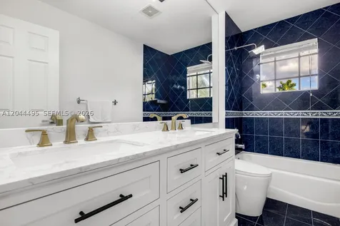 3910 SW 186th Terrace Miramar FL 33029