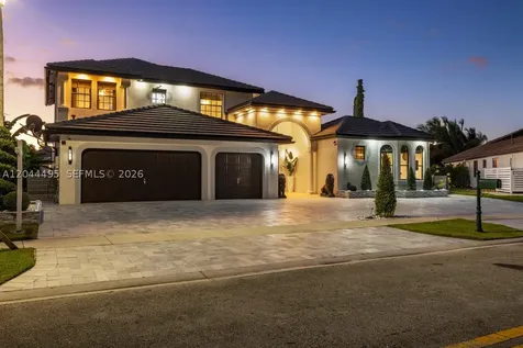 3910 SW 186th Terrace Miramar FL 33029