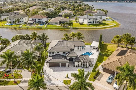 3910 SW 186th Terrace Miramar FL 33029