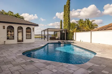 3910 SW 186th Terrace Miramar FL 33029