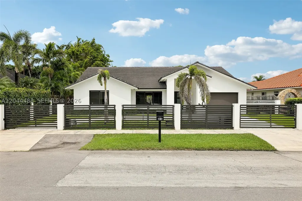 6816 SW 89th Court Miami FL 33173
