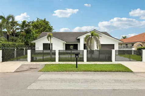 6816 SW 89th Court Miami FL 33173