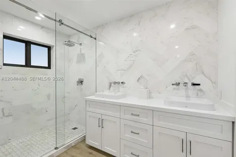 6816 SW 89th Court Miami FL 33173