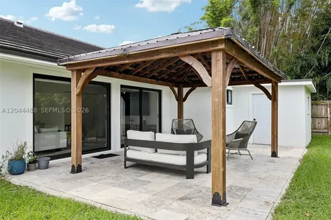 6816 SW 89th Court Miami FL 33173