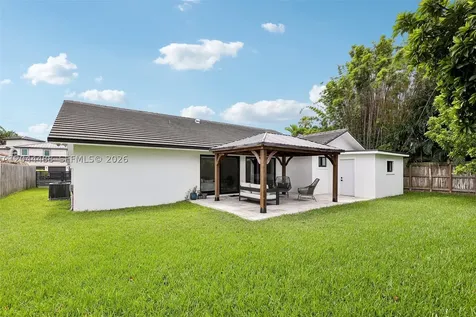6816 SW 89th Court Miami FL 33173