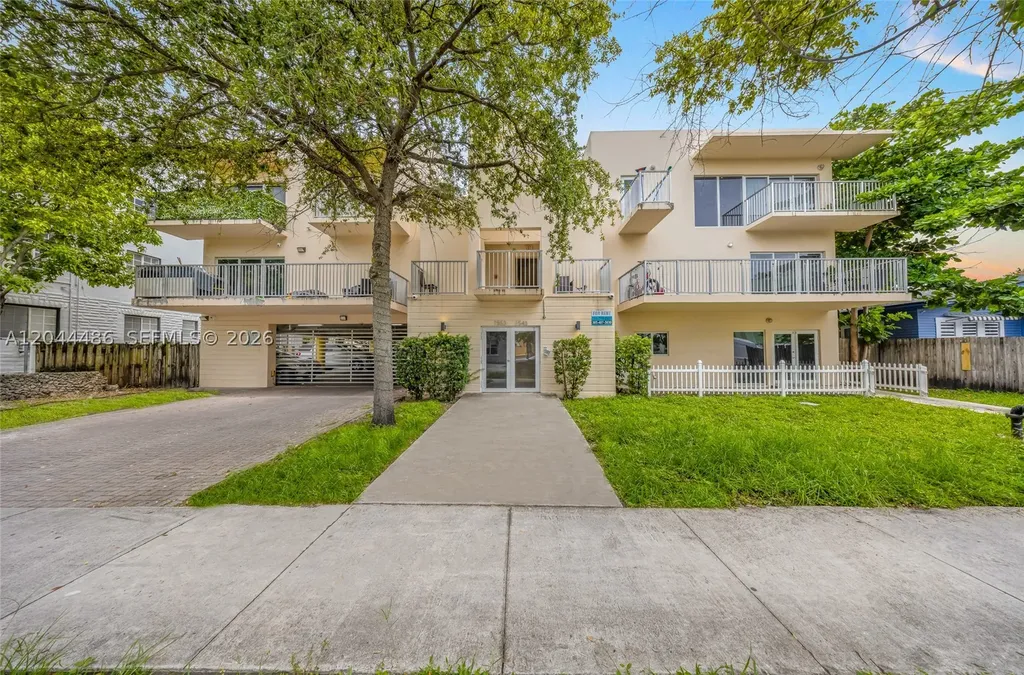 1553 SW 2nd Street Miami FL 33135