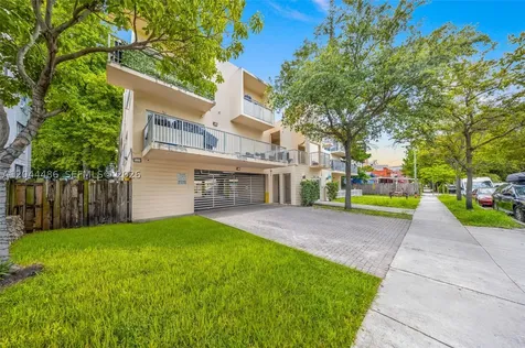 1553 SW 2nd Street Miami FL 33135