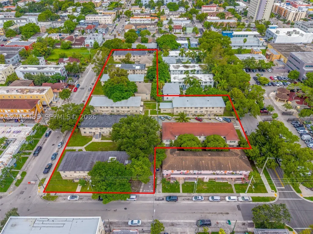 931 SW 3rd Street Miami FL 33130