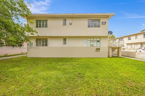 931 SW 3rd Street Miami FL 33130