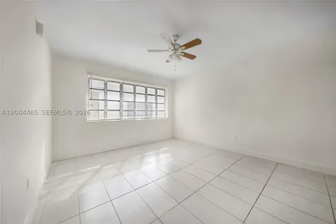 931 SW 3rd Street Miami FL 33130