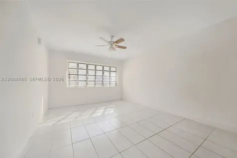 931 SW 3rd Street Miami FL 33130