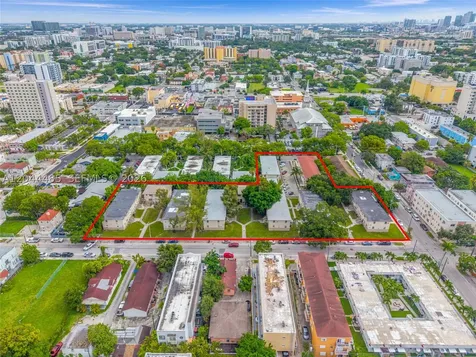 931 SW 3rd Street Miami FL 33130