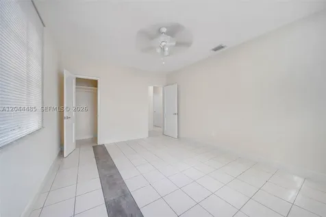 931 SW 3rd Street Miami FL 33130