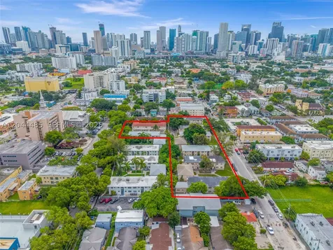 931 SW 3rd Street Miami FL 33130