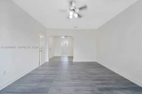 931 SW 3rd Street Miami FL 33130