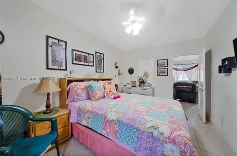 931 SW 3rd Street Miami FL 33130