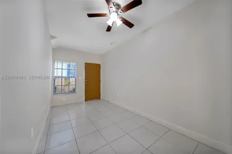 931 SW 3rd Street Miami FL 33130