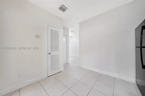 931 SW 3rd Street Miami FL 33130