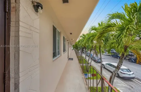 731 SW 5th Street Miami FL 33130