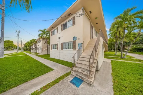 731 SW 5th Street Miami FL 33130