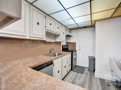 200 Diplomat Parkway Hallandale Beach FL 33009