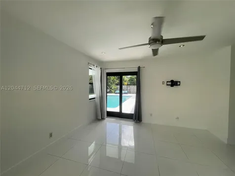 2115 Alamanda Drive North Miami FL 33181