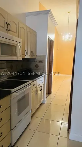 7394 NW 34th Street Lauderhill FL 33319