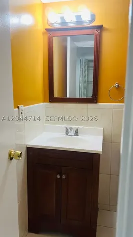 7394 NW 34th Street Lauderhill FL 33319