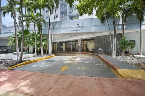 6900 Bay Drive Miami Beach FL 33141