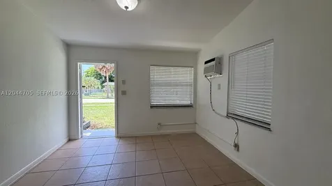 1525 NW 18th Court Fort Lauderdale FL 33311