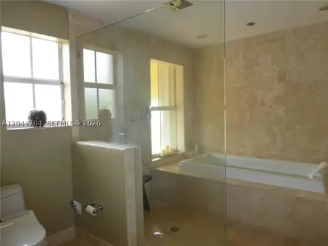 9026 SW 160th Terrace Palmetto Bay FL 33157