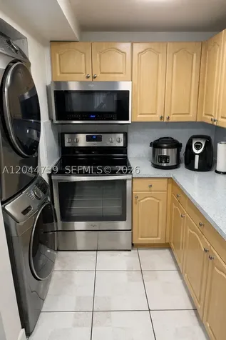 10090 NW 80th Court Hialeah Gardens FL 33016