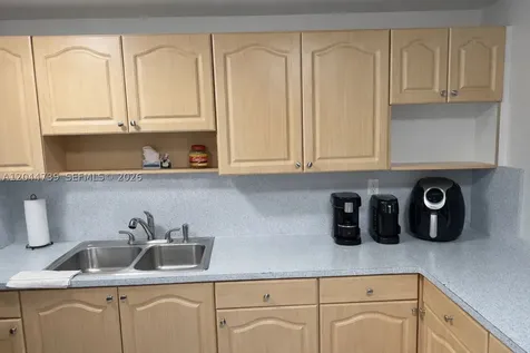 10090 NW 80th Court Hialeah Gardens FL 33016