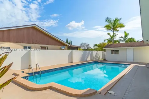7125 SW 93rd Court Miami FL 33173