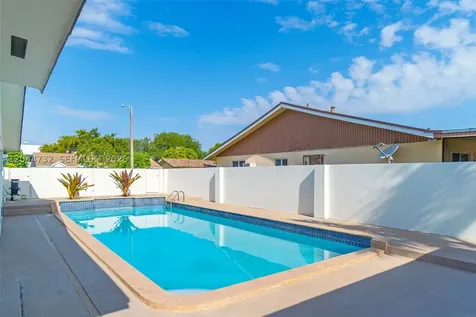 7125 SW 93rd Court Miami FL 33173