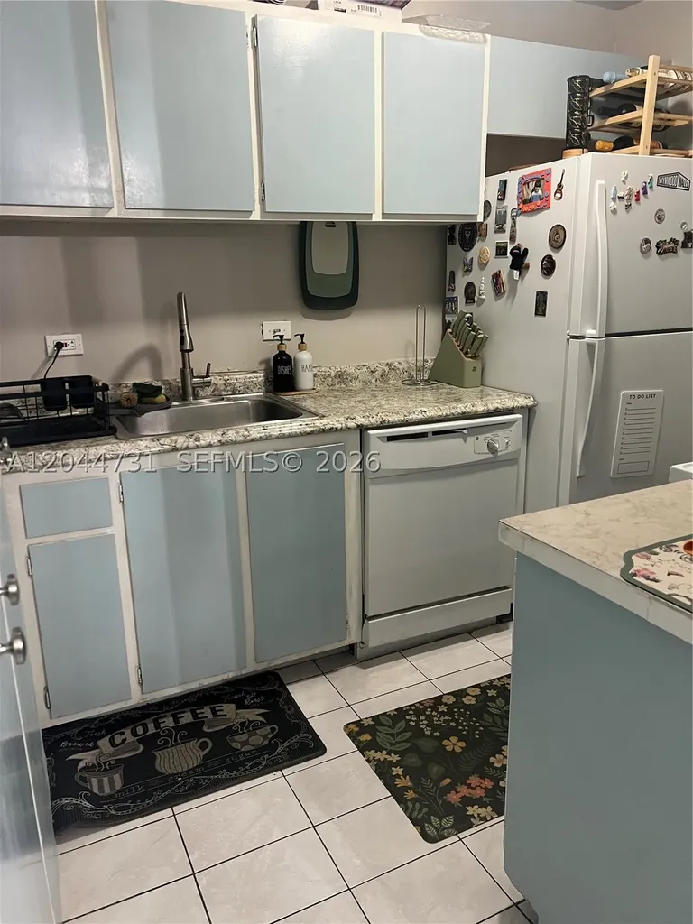 6900 N Kendall Drive Pinecrest FL 33156