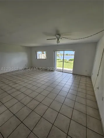 20 San Simeon Way Miami FL 33179