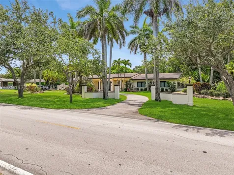 6255 SW 120th Street Pinecrest FL 33156